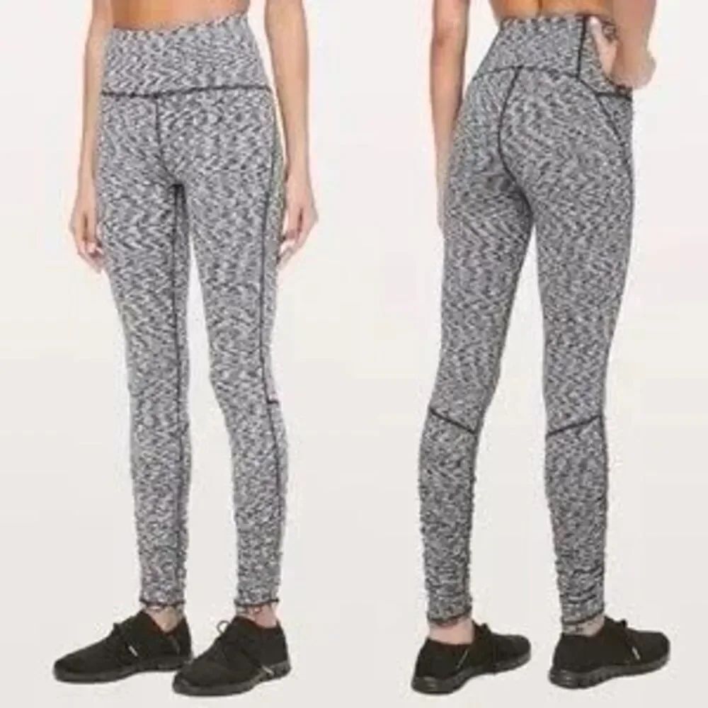 Lululemon Ready To Rulu Tight 28" Spaced Out Space Dye Black White Size 4